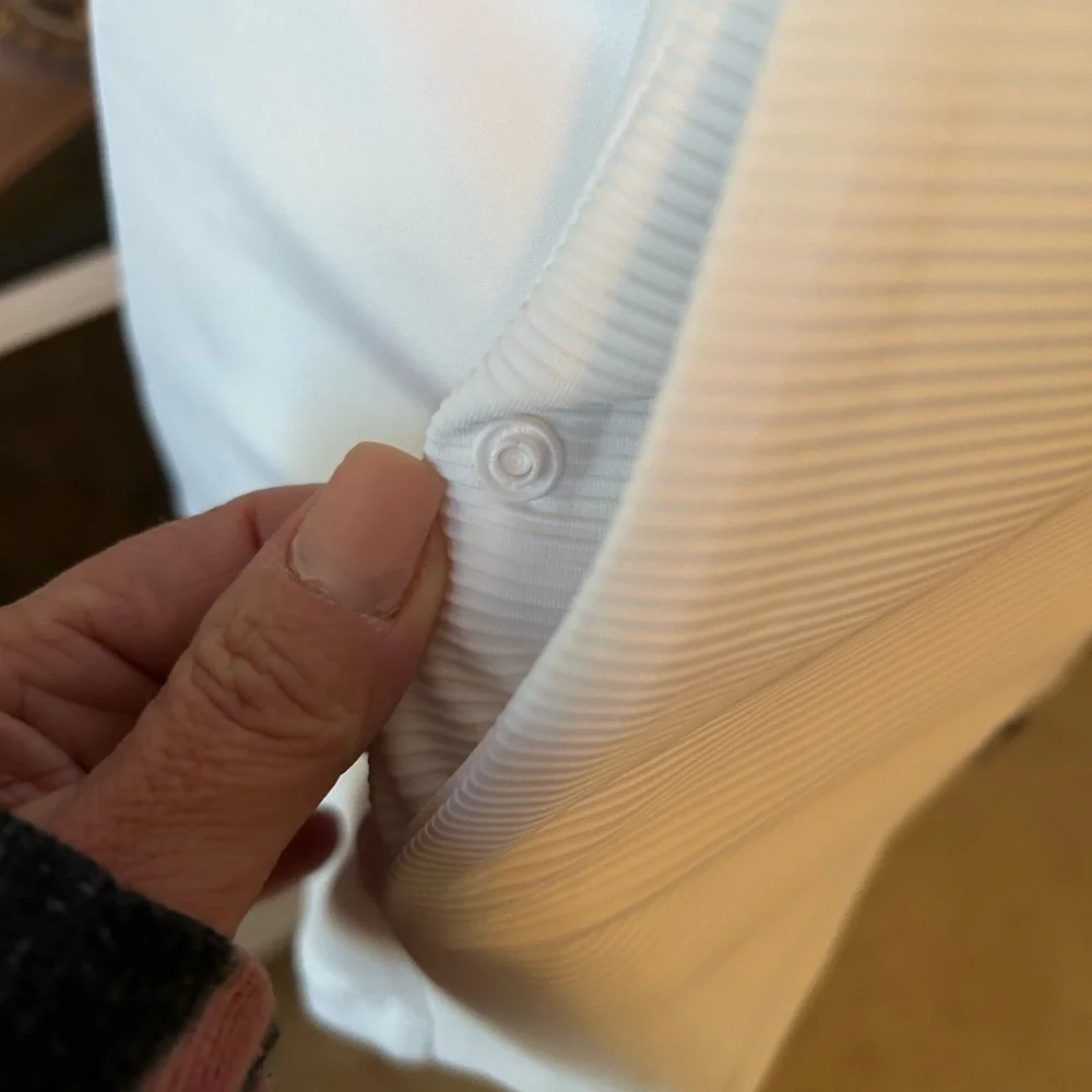 Greg Norman Ribbed Vest - Picture 7 of 8